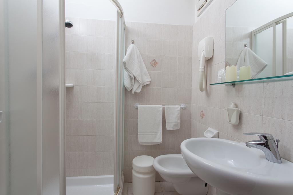 Hotel Santa Martina Villamarina Pokoj fotografie