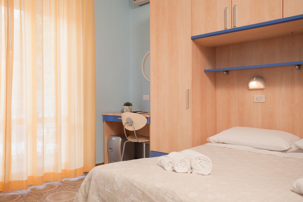 Hotel Santa Martina Villamarina Pokoj fotografie